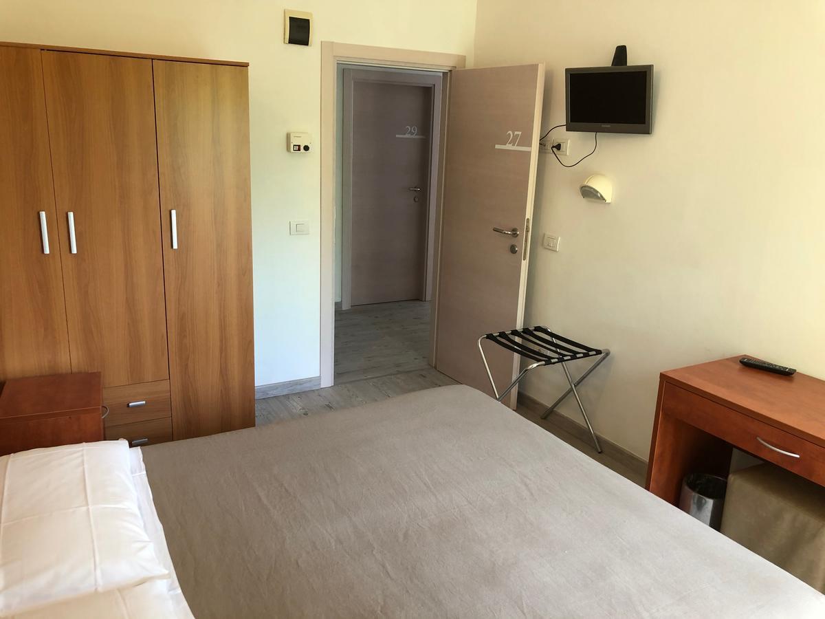 Hotel Lux 3* Gabicce Mare